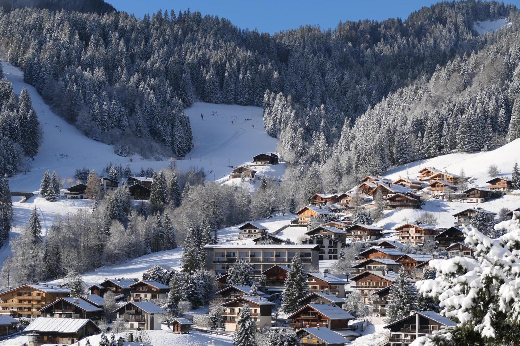 Hotel Alpen Roc لا كلوساز المظهر الخارجي الصورة