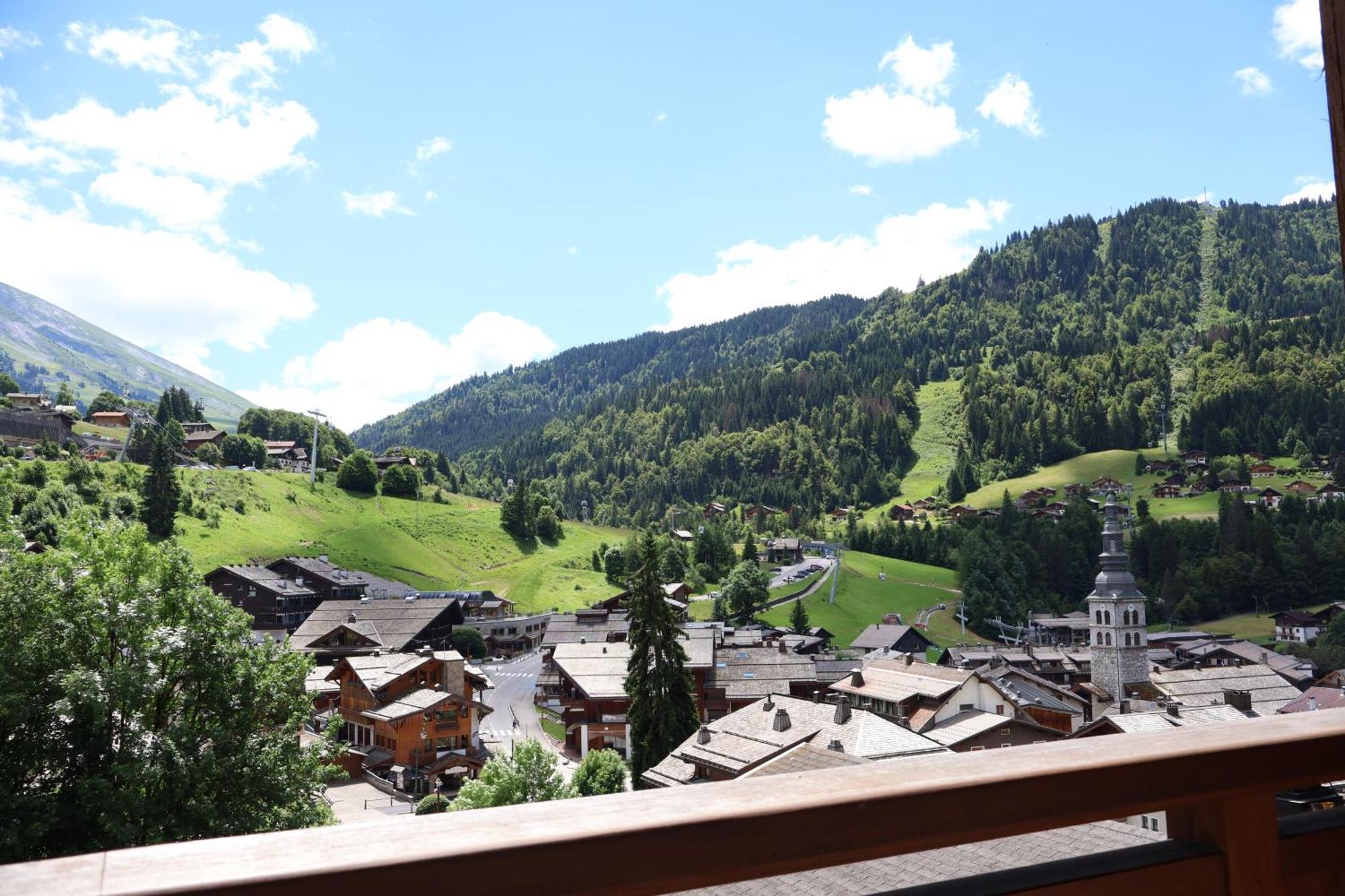 Hotel Alpen Roc لا كلوساز المظهر الخارجي الصورة