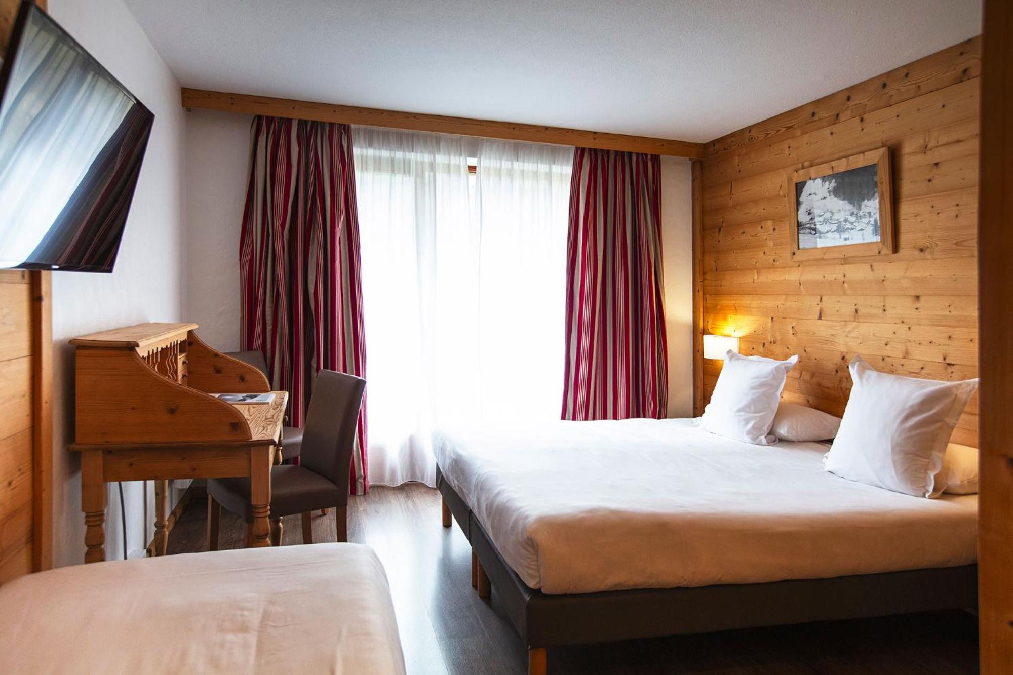 Hotel Alpen Roc لا كلوساز المظهر الخارجي الصورة