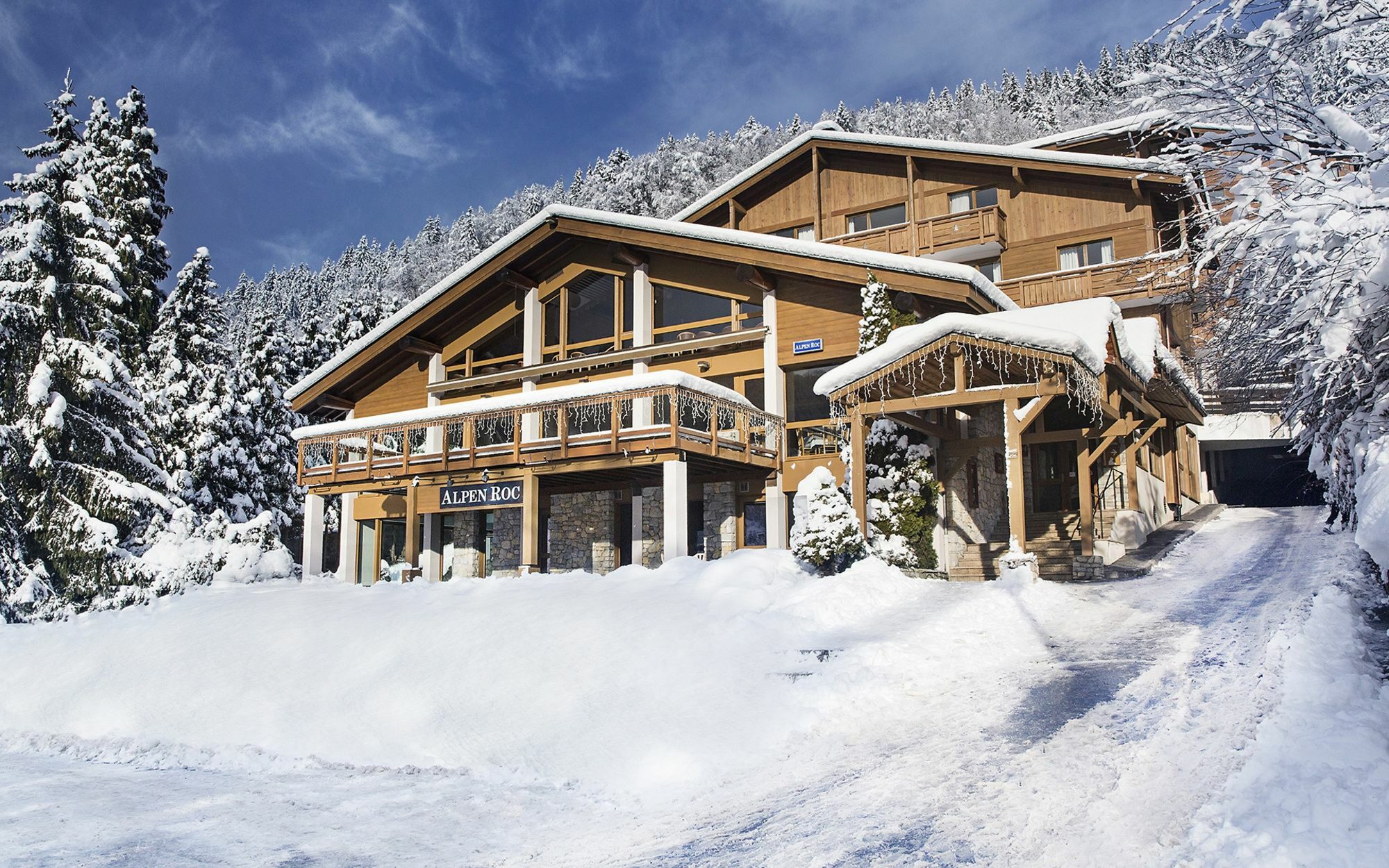 Hotel Alpen Roc لا كلوساز المظهر الخارجي الصورة